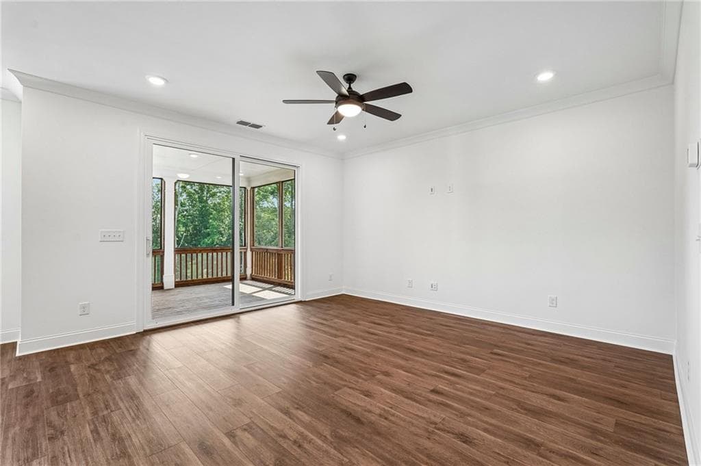 3 bedroom, 3 bathroom, 2,010 sq ft townhouse for sale at 4304 Burton Bend Way 151, Buford, GA 30518 — photo 8
