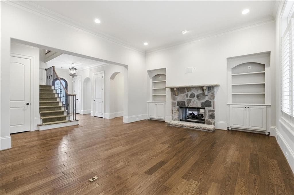 4 bedroom, 5 bathroom, 4,091 sq ft townhouse for sale at 4584 Woodlawn Gates Lane, Marietta, GA 30068 — photo 9