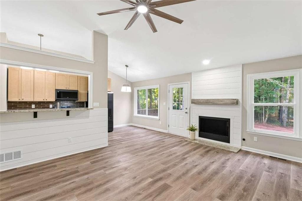 6 bedroom, 3 bathroom, 2,768 sq ft single family residence under contract at 13 Old Mill Court, Stockbridge, GA 30281 — photo 7