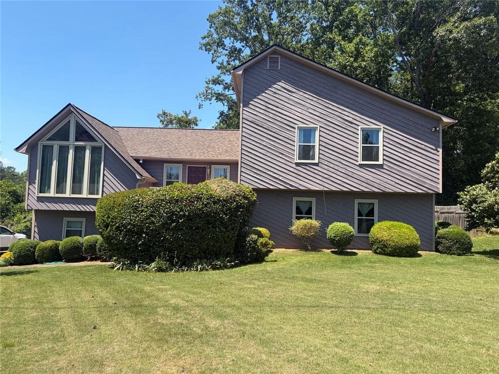 4 bedroom, 3 bathroom, 2,536 sq ft single family residence for sale at 2315 St James Court, Marietta, GA 30066 — photo 1 of 46