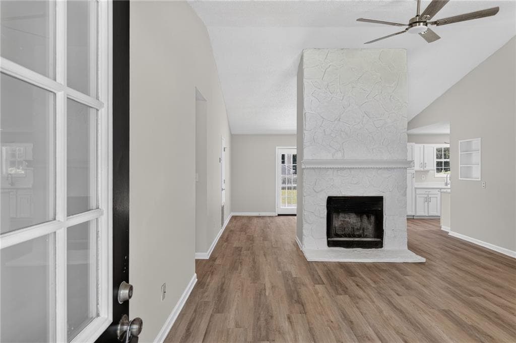 3 bedroom, 2 bathroom, 1,414 sq ft single family residence for sale at 3192 Caley Mill Drive, Powder Springs, GA 30127 — photo 3