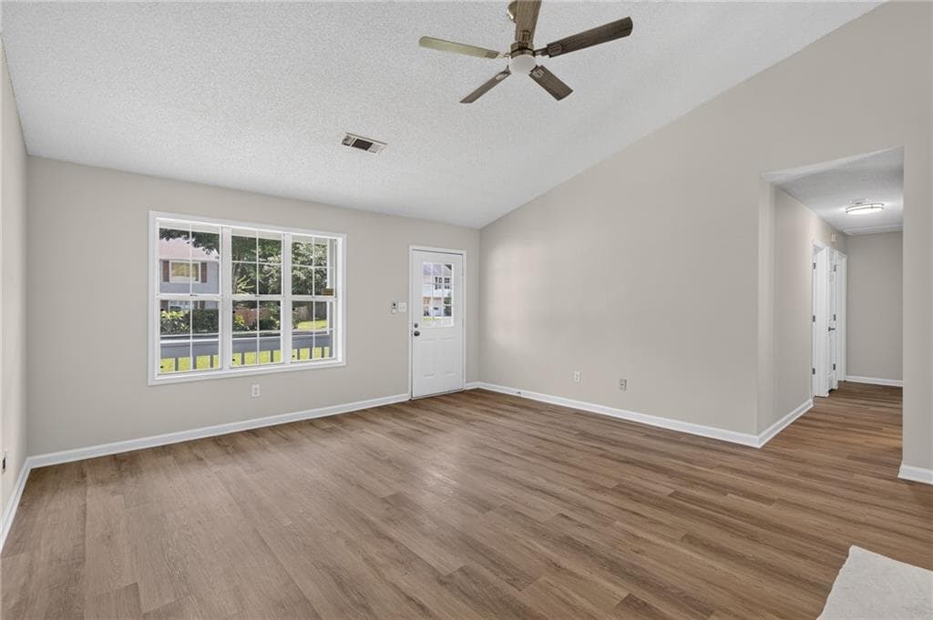 3 bedroom, 2 bathroom, 1,414 sq ft single family residence for sale at 3192 Caley Mill Drive, Powder Springs, GA 30127 — photo 5