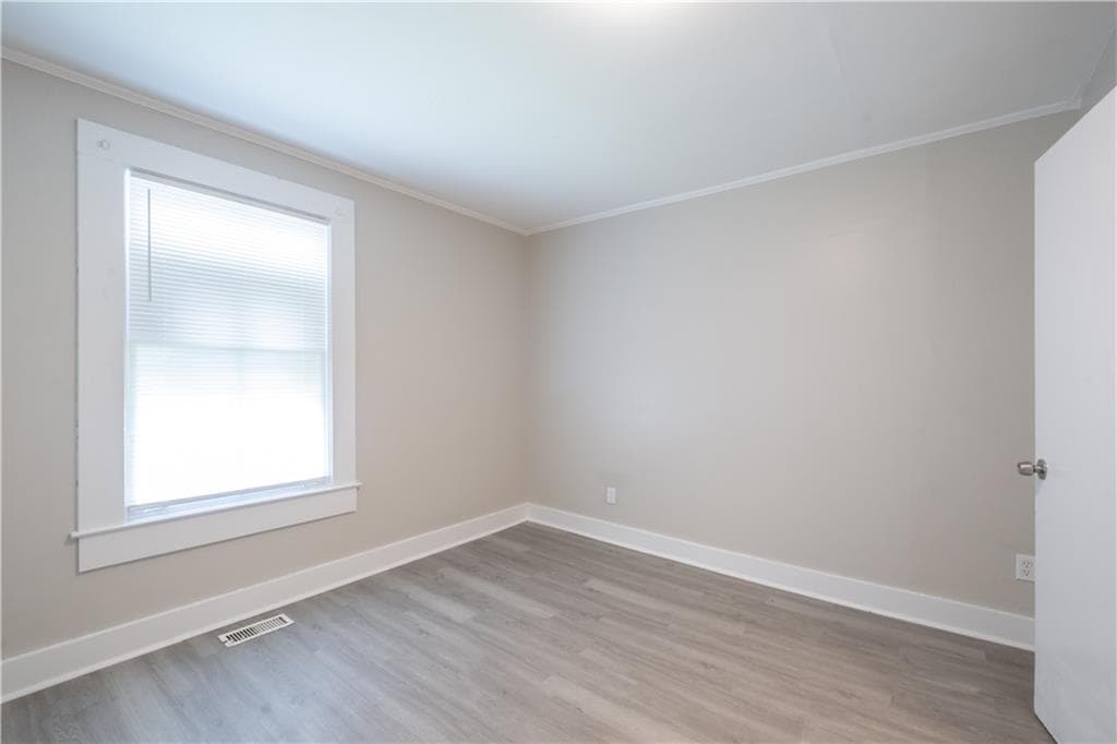 3 bedroom, 1 bathroom, 1,178 sq ft single family residence for sale at 2209 Wingate Street, Atlanta, GA 30310 — photo 7