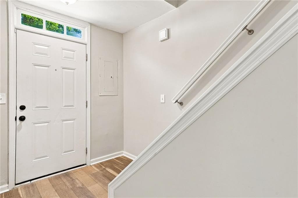 2 bedroom, 3 bathroom, 1,200 sq ft condominium for sale at 6422 Wedgeview Drive, Tucker, GA 30084 — photo 4