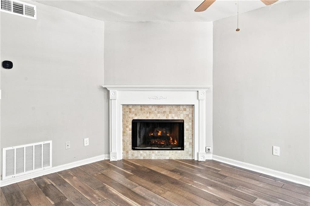 2 bedroom, 3 bathroom, 1,200 sq ft condominium for sale at 6422 Wedgeview Drive, Tucker, GA 30084 — photo 7
