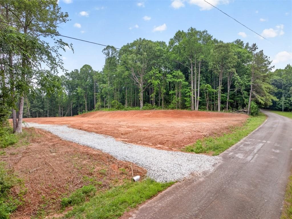 single family residence for sale at 135 Jarrett Lane, Gillsville, GA 30543 — photo 2
