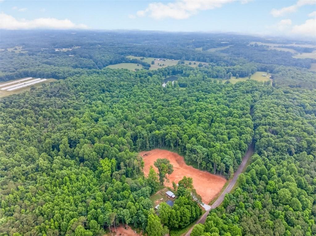 single family residence for sale at 135 Jarrett Lane, Gillsville, GA 30543 — photo 9