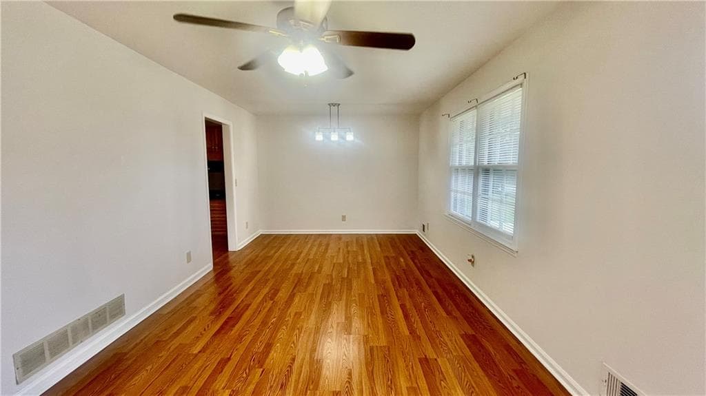 4 bedroom, 4 bathroom, 1,767 sq ft single family residence for rent at 886 Killian Hill Road, Lilburn, GA 30047 for $2,300 a month — photo 2