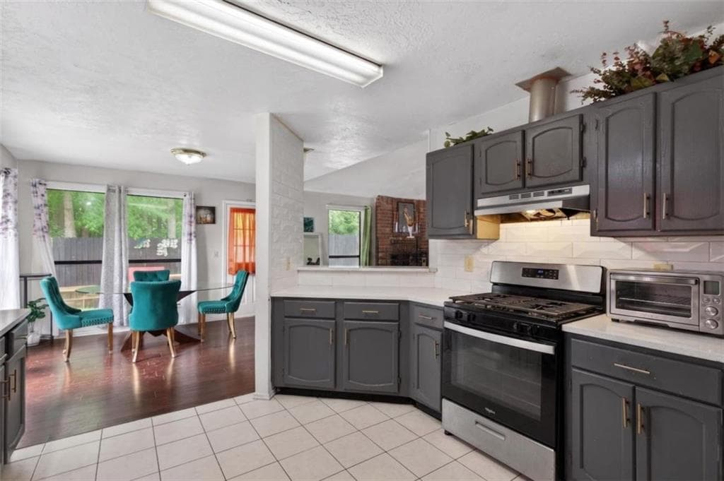 3 bedroom, 3 bathroom, 2,285 sq ft single family residence for sale at 7042 Ivy Pointe Row, Austell, GA 30168 — photo 8