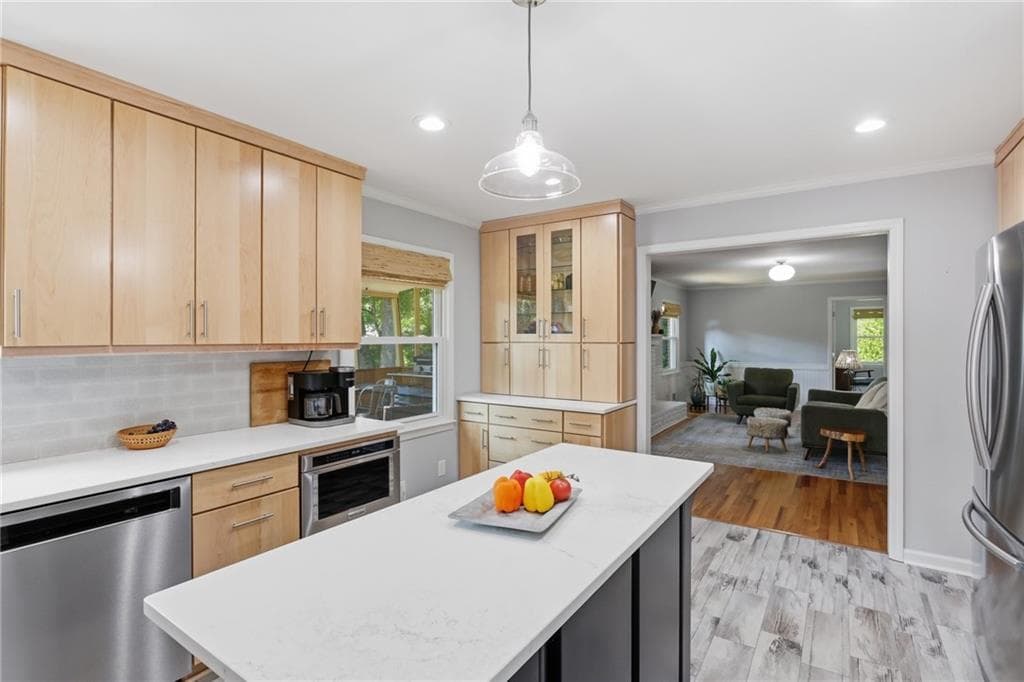 4 bedroom, 3 bathroom, 2,166 sq ft single family residence for sale at 499 Banks Street, Marietta, GA 30064 — photo 9