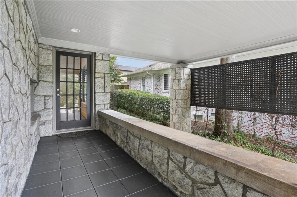 4 bedroom, 3 bathroom, 2,920 sq ft single family residence for sale at 1079 Monroe Drive, Atlanta, GA 30306 — photo 6