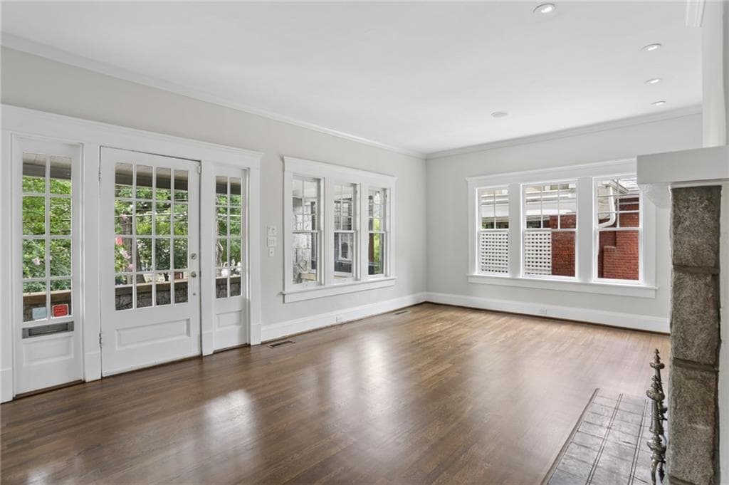 4 bedroom, 3 bathroom, 2,920 sq ft single family residence for sale at 1079 Monroe Drive, Atlanta, GA 30306 — photo 10