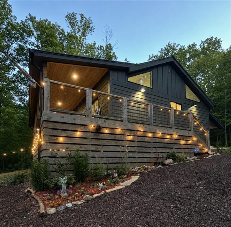 3 bedroom, 2 bathroom, 1,275 sq ft single family residence under contract at 191 Oakwood Road, Blairsville, GA 30512 — photo 2