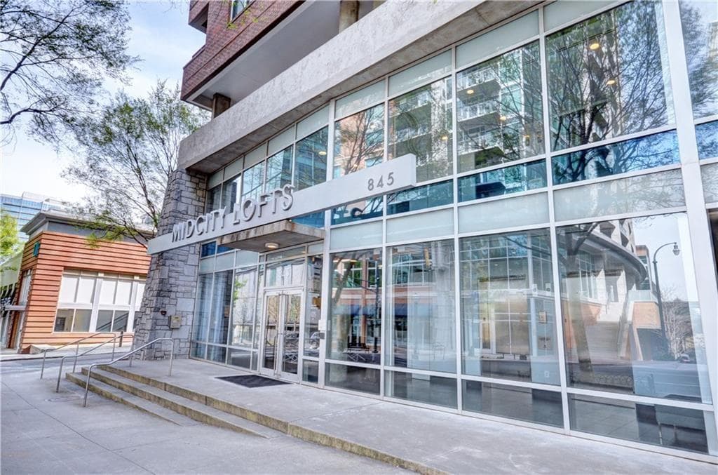 1 bedroom, 1 bathroom, 760 sq ft condominium for rent at 845 Spring Street 109, Atlanta, GA 30308 for $1,850 a month — photo 1 of 15