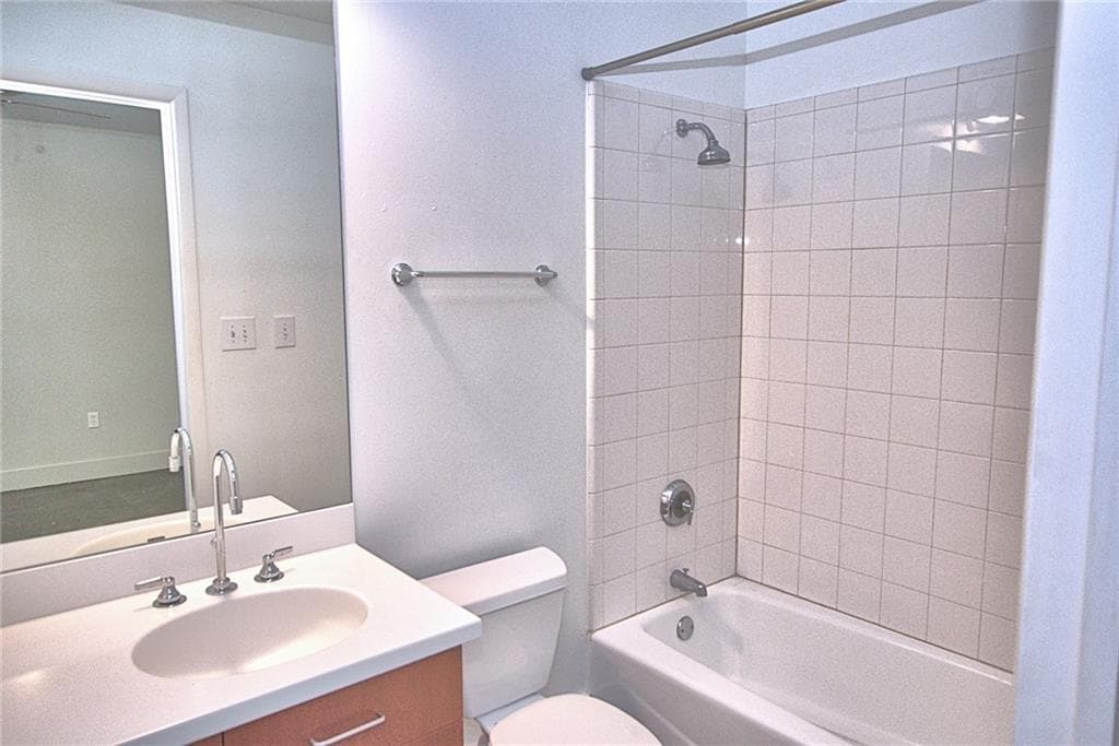 1 bedroom, 1 bathroom, 760 sq ft condominium for rent at 845 Spring Street 109, Atlanta, GA 30308 for $1,850 a month — photo 9