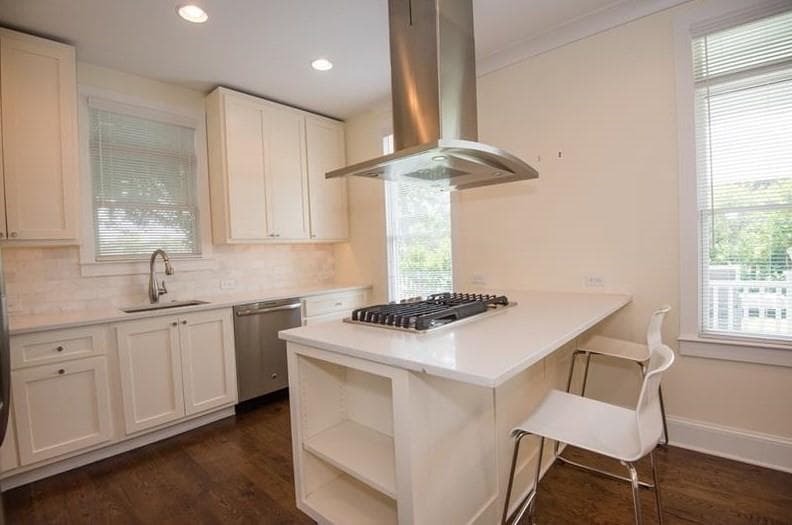 2 bedroom, 3 bathroom duplex for rent at 37 Waverly Way Unit A, Atlanta, GA 30307 for $3,950 a month — photo 9