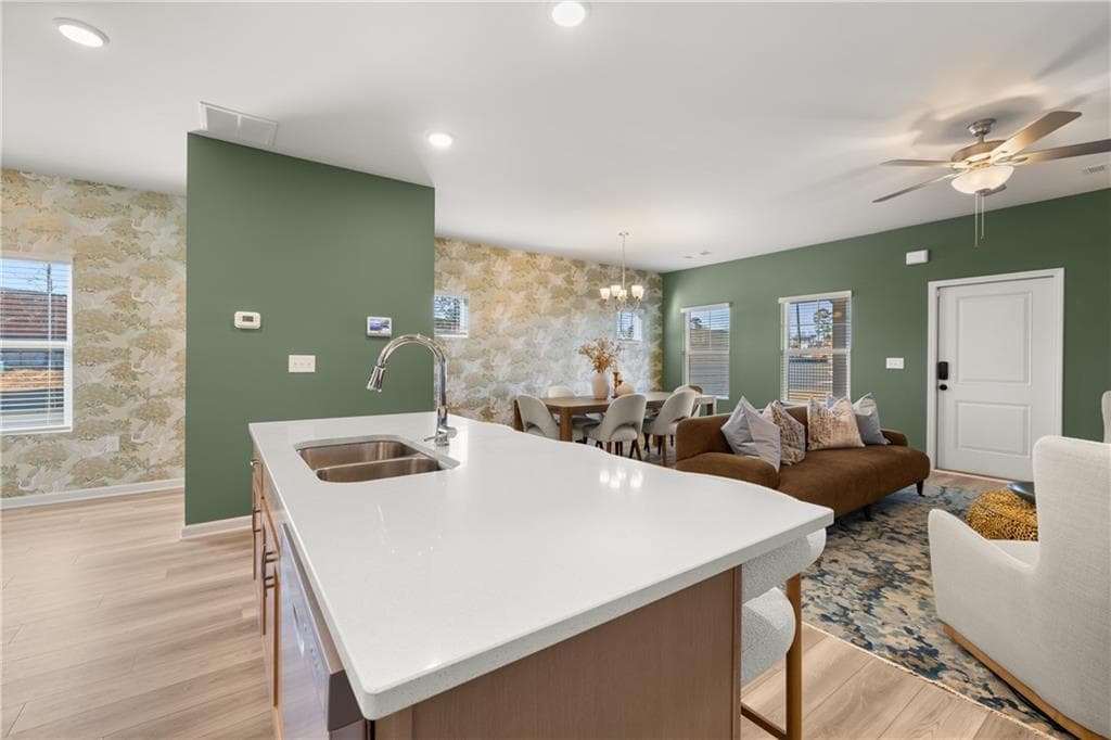 4 bedroom, 3 bathroom, 2,004 sq ft townhouse for sale at 3283 Lake Carlton Road 15, Loganville, GA 30052 — photo 10