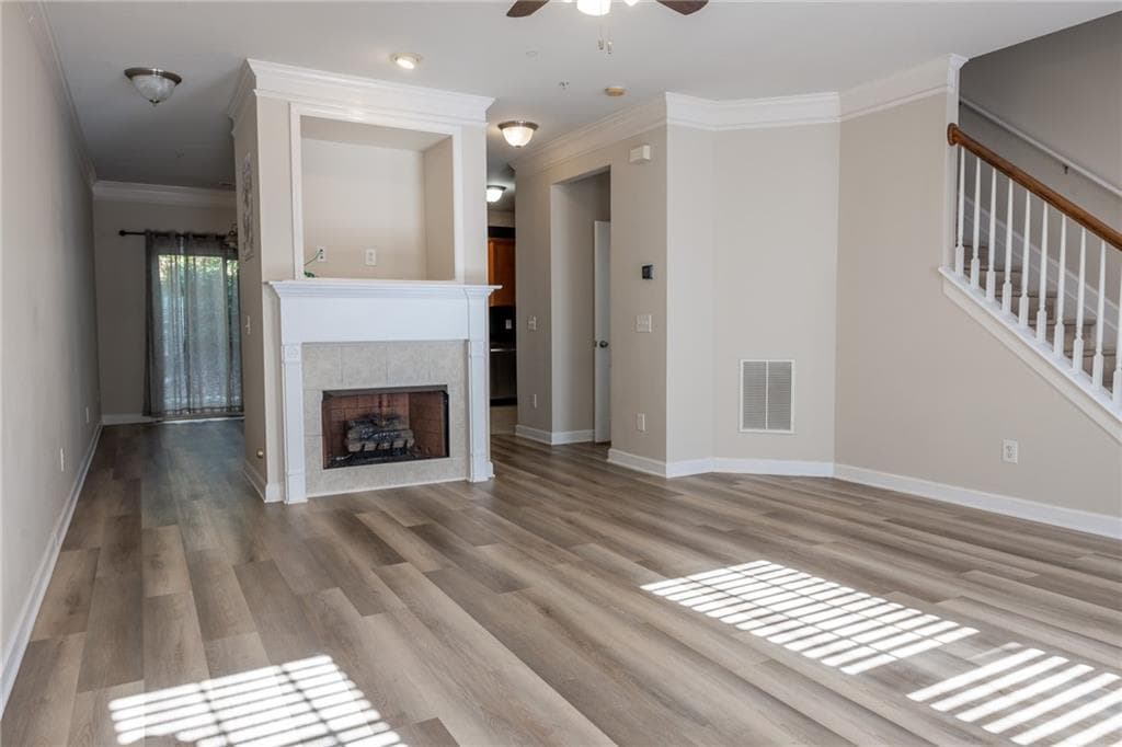 2 bedroom, 3 bathroom, 1,435 sq ft townhouse for rent at 1232 Harris Commons Place 1232, Roswell, GA 30076 for $2,100 a month — photo 3