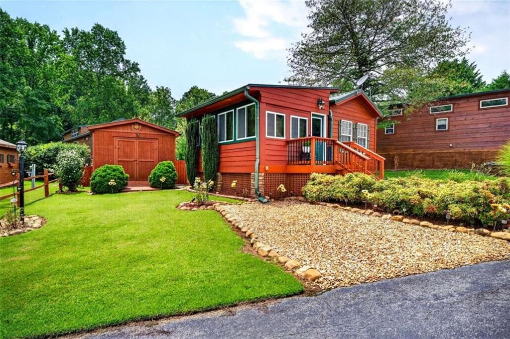 1 bedroom, 1 bathroom, 600 sq ft single family residence under contract at 19 Wapiti Lane, Cleveland, GA 30528 — photo 3