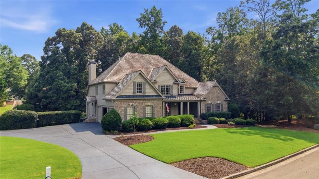 7 bedroom, 5 bathroom, 6,455 sq ft single family residence under contract at 184 Scarlet Oak Lane, Dawsonville, GA 30534 — photo 4