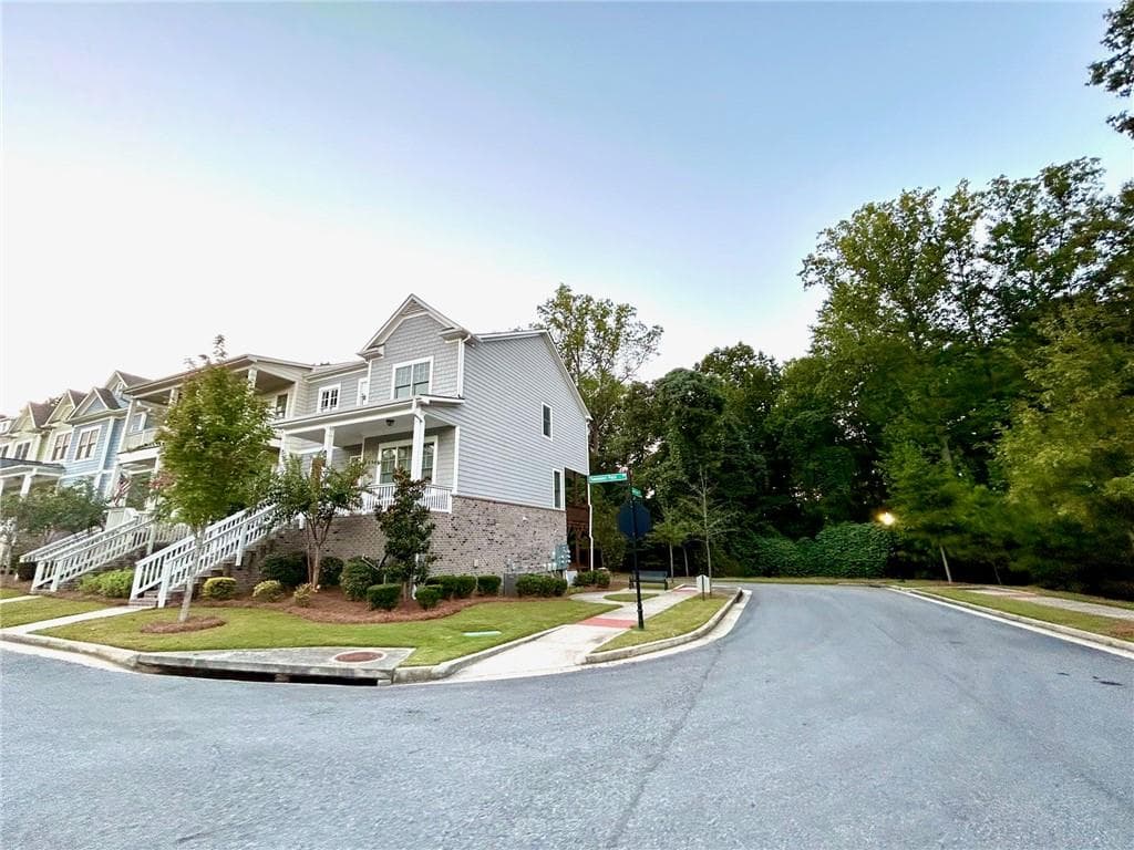 4 bedroom, 4 bathroom, 2,792 sq ft townhouse for rent at 491 Suwanee Pass Trail, Suwanee, GA 30024 for $3,350 a month — photo 4