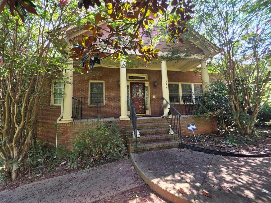 6 bedroom, 5 bathroom, 7,677 sq ft single family residence for sale at 3421 Rainbow Drive, Decatur, GA 30034