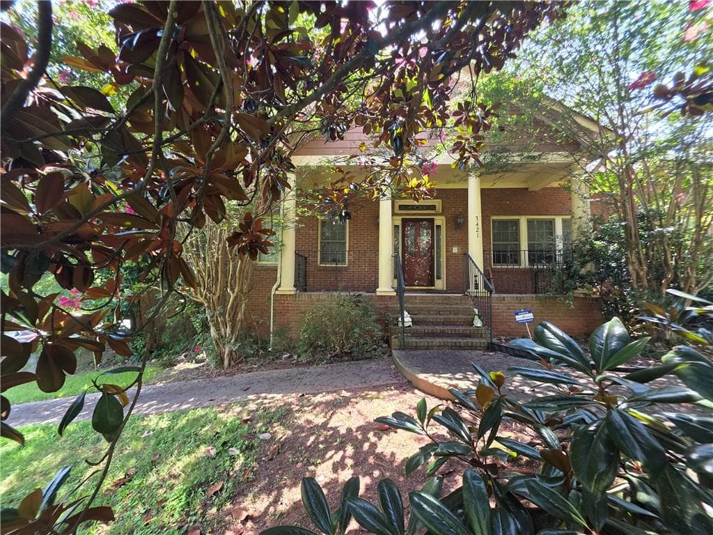 6 bedroom, 5 bathroom, 7,677 sq ft single family residence for sale at 3421 Rainbow Drive, Decatur, GA 30034 — photo 4