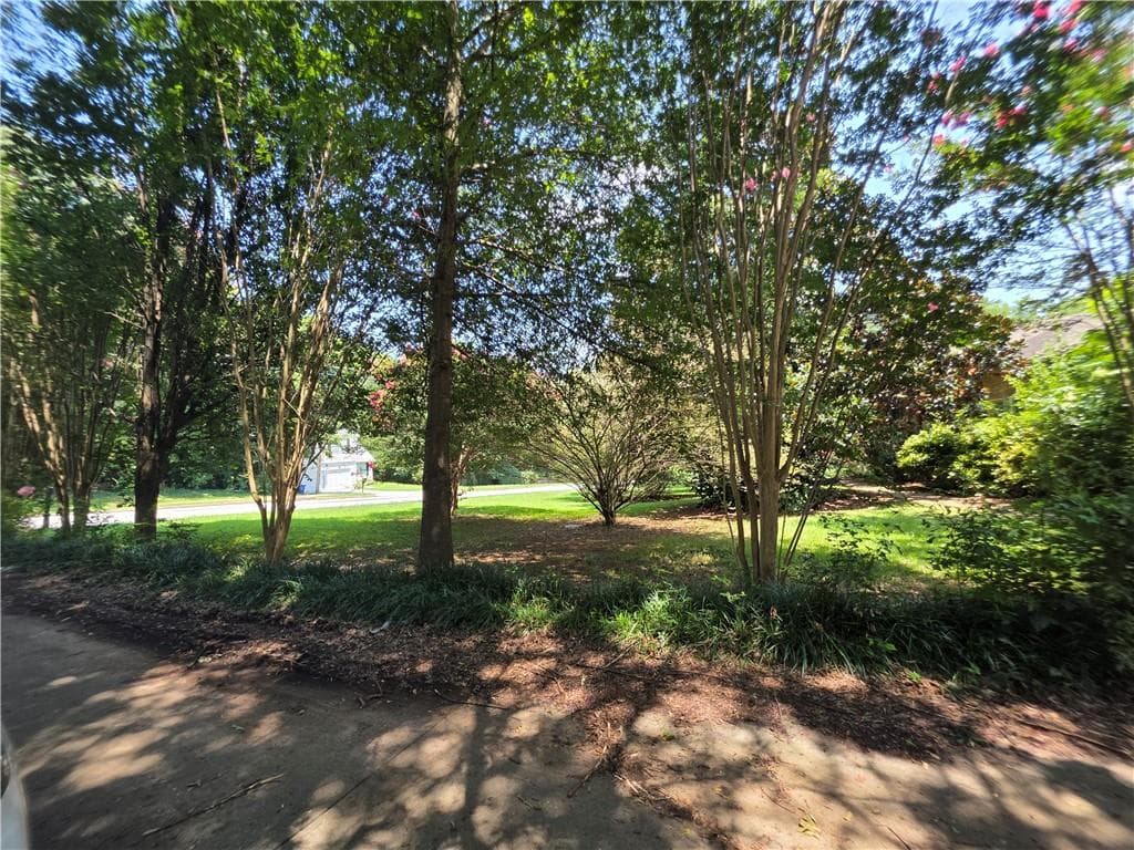 6 bedroom, 5 bathroom, 7,677 sq ft single family residence for sale at 3421 Rainbow Drive, Decatur, GA 30034 — photo 8