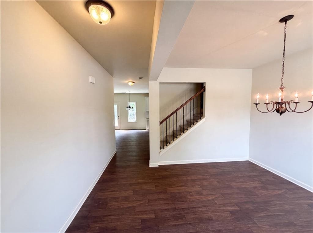 4 bedroom, 3 bathroom, 1,980 sq ft single family residence under contract at 1036 Glenwyck Drive, Braselton, GA 30517 — photo 9