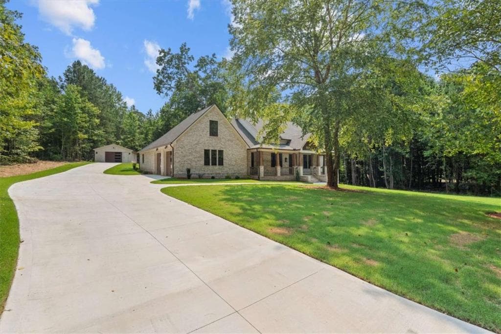 4 bedroom, 4 bathroom, 2,736 sq ft single family residence for sale at 335 Gilley Road, Carrollton, GA 30116 — photo 3
