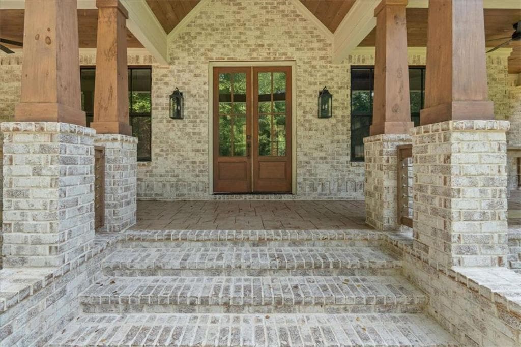 4 bedroom, 4 bathroom, 2,736 sq ft single family residence for sale at 335 Gilley Road, Carrollton, GA 30116 — photo 7