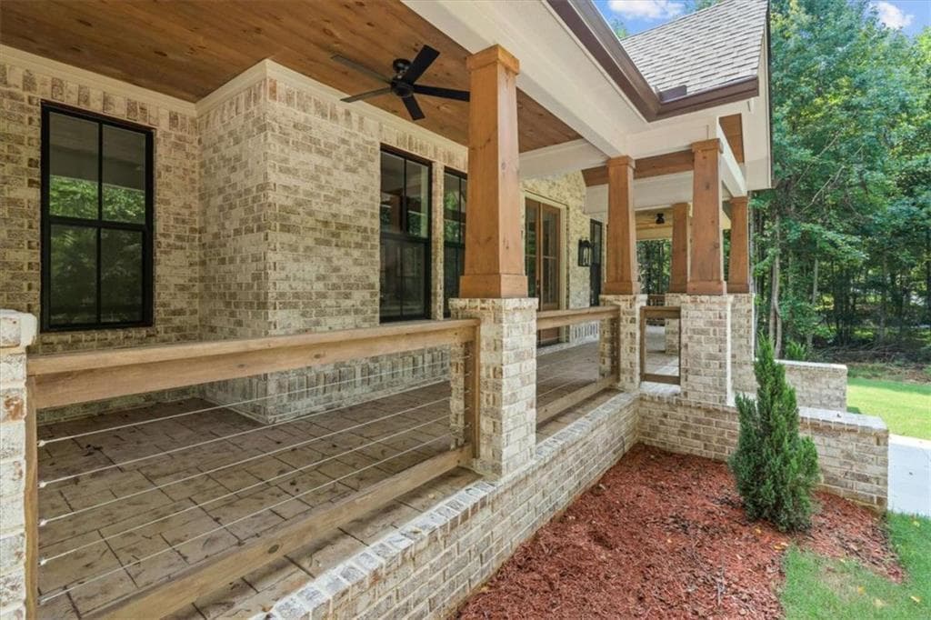 4 bedroom, 4 bathroom, 2,736 sq ft single family residence for sale at 335 Gilley Road, Carrollton, GA 30116 — photo 8