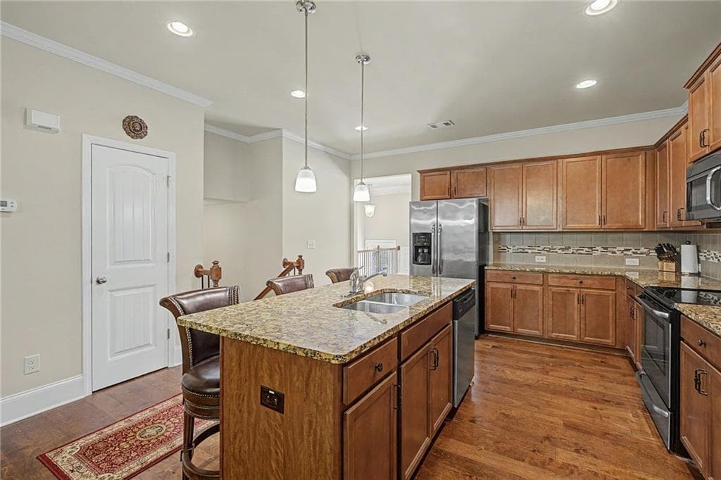 3 bedroom, 4 bathroom, 2,140 sq ft townhouse under contract at 2168 Mission View Drive, Lawrenceville, GA 30043 — photo 10