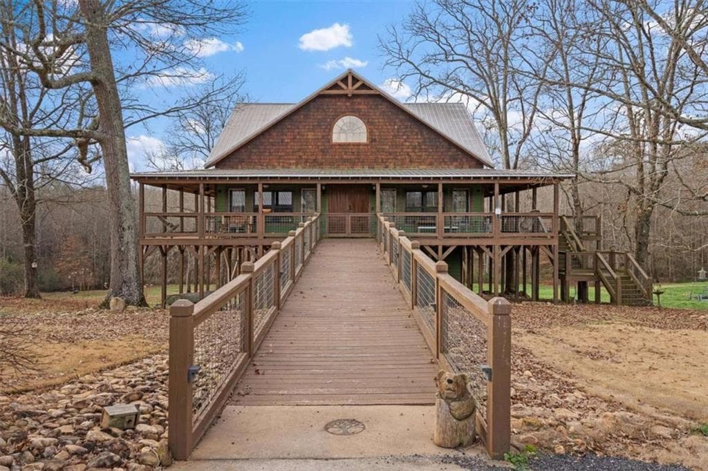 4 bedroom, 4 bathroom, 2,320 sq ft single family residence for sale at 976 Salem Church Road, Carrollton, GA 30117