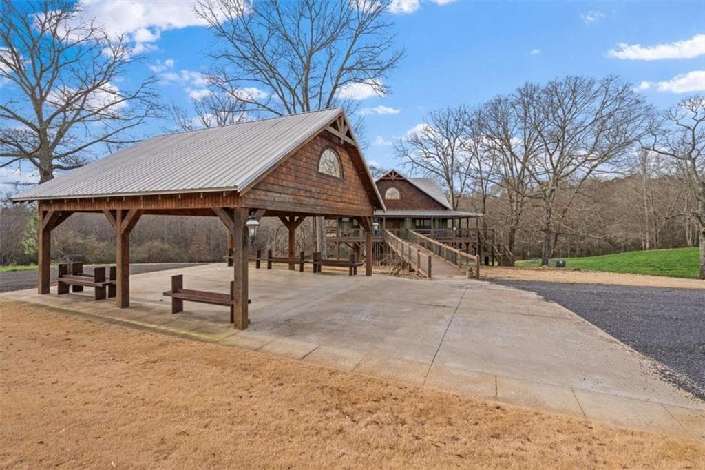 4 bedroom, 4 bathroom, 2,320 sq ft single family residence for sale at 976 Salem Church Road, Carrollton, GA 30117 — photo 7