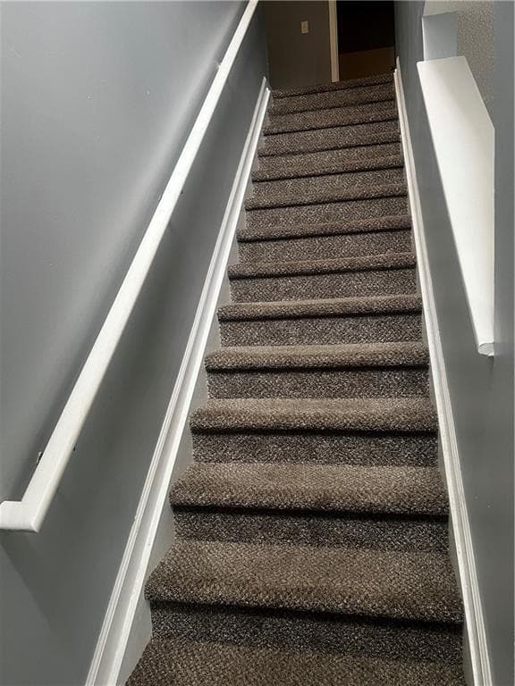 4 bedroom, 3 bathroom, 2,170 sq ft single family residence for rent at 3086 Stream View, Atlanta, GA 30349 for $2,000 a month — photo 6