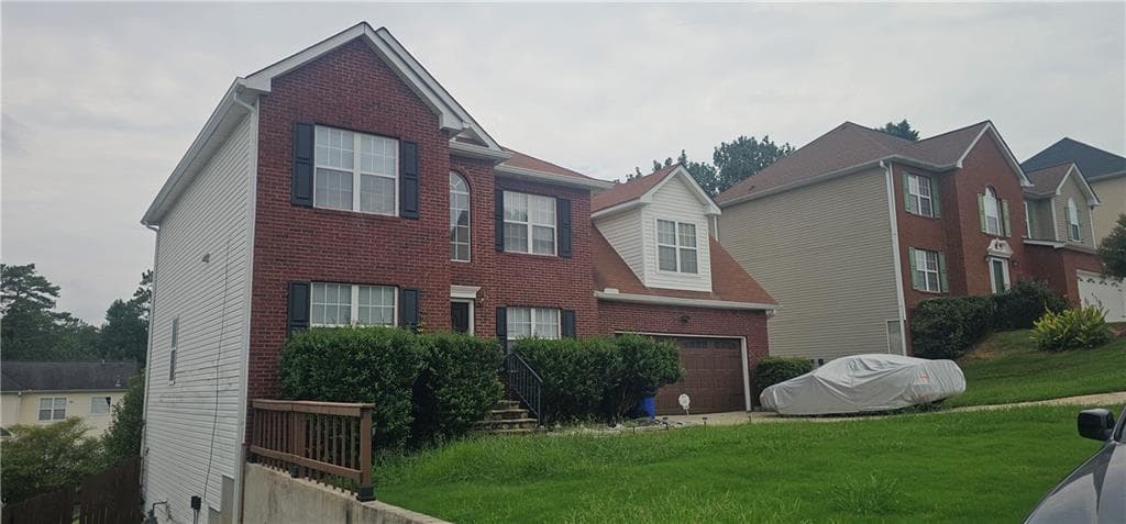 3 bedroom, 3 bathroom, 2,299 sq ft single family residence for sale at 5690 Mill View Way, Lithonia, GA 30038 — photo 3