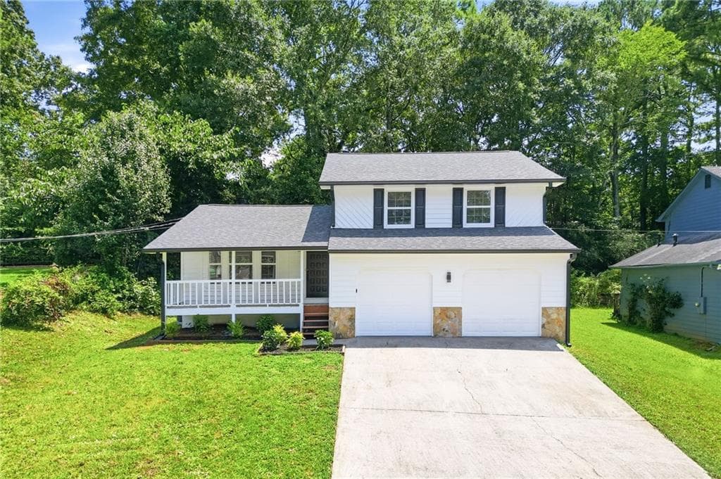3 bedroom, 2 bathroom, 1,512 sq ft single family residence sold at 5641 Clifton Place, Stone Mountain, GA 30087