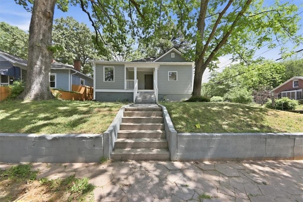 3 bedroom, 2 bathroom, 1,344 sq ft single family residence for sale at 1480 Belmont Avenue, Atlanta, GA 30310 — photo 2