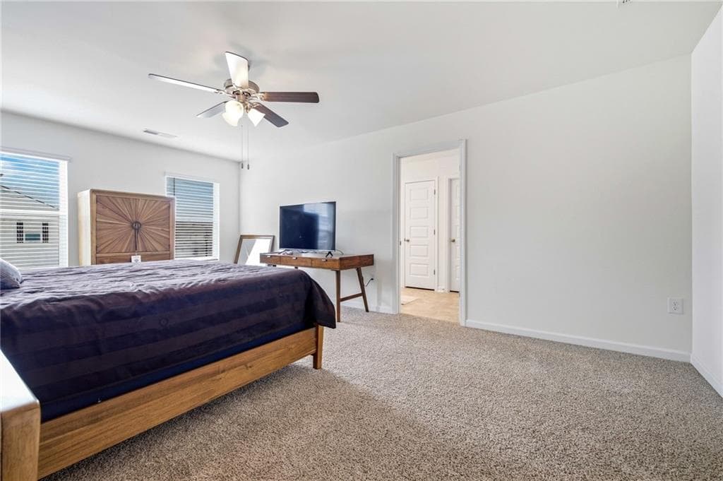 5 bedroom, 3 bathroom, 2,511 sq ft single family residence for sale at 335 Murray Lane, Hoschton, GA 30548 — photo 4