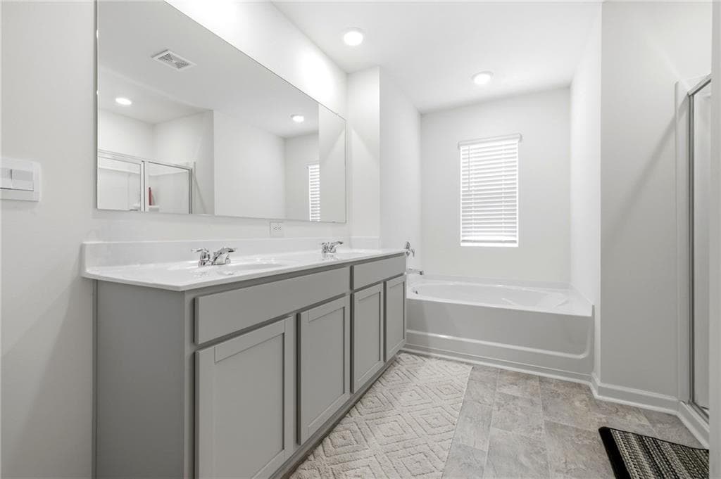 5 bedroom, 3 bathroom, 2,511 sq ft single family residence for sale at 335 Murray Lane, Hoschton, GA 30548 — photo 5