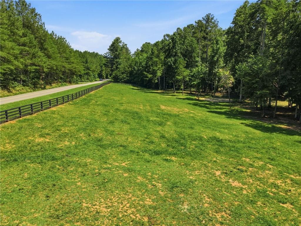 5 bedroom, 4 bathroom, 3,328 sq ft single family residence for sale at 171 Hat Creek Ridge, Dawsonville, GA 30534 — photo 3