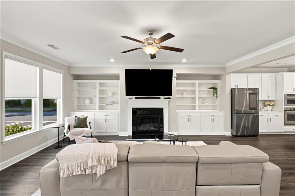 4 bedroom, 4 bathroom, 2,540 sq ft single family residence under contract at 618 Finley Street, Suwanee, GA 30024 — photo 6