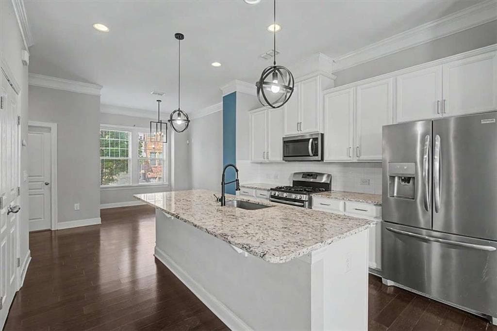 4 bedroom, 4 bathroom, 2,009 sq ft townhouse for sale at 4469 Dunblane Avenue, Sugar Hill, GA 30518 — photo 9