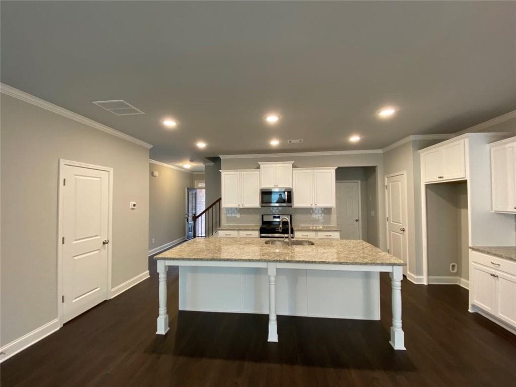3 bedroom, 3 bathroom, 1,988 sq ft townhouse for rent at 2615 Morgan Place Drive, Buford, GA 30519 for $2,250 a month — photo 7