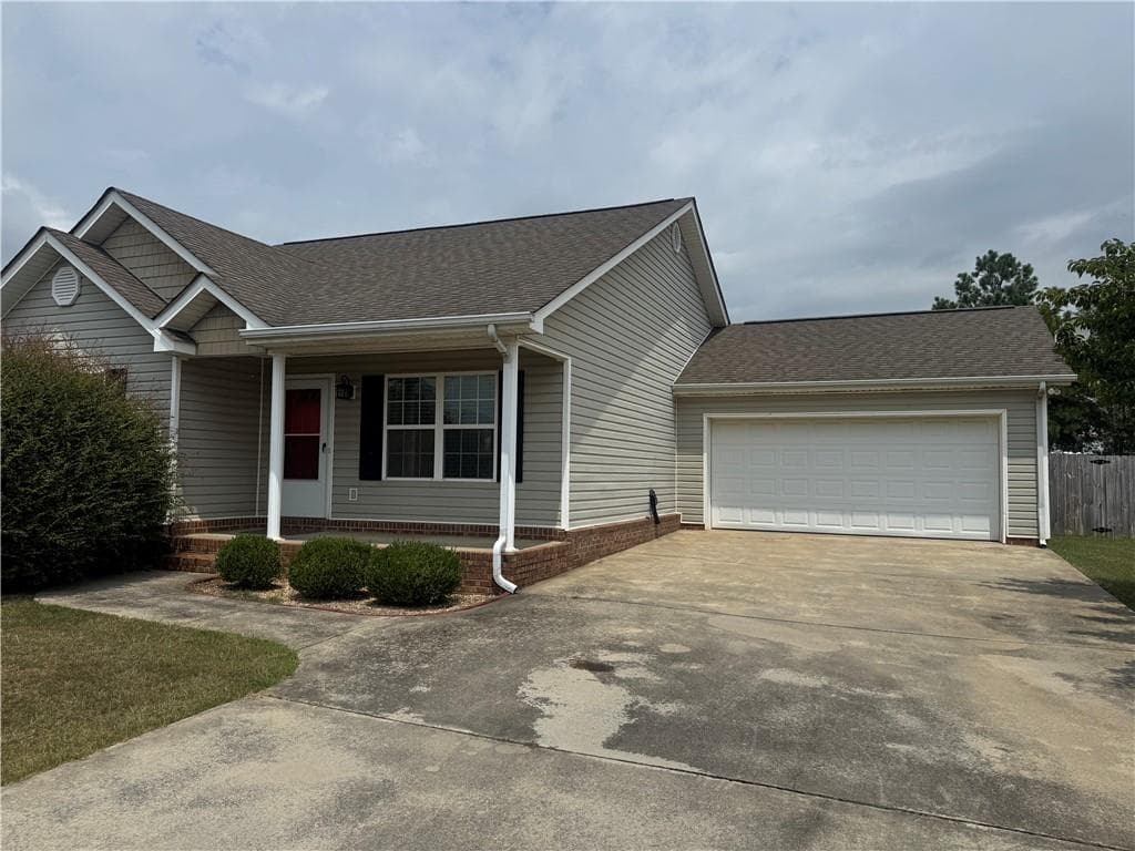 3 bedroom, 2 bathroom, 1,270 sq ft single family residence for sale at 50 Brittany Court, Chatsworth, GA 30705 — photo 4