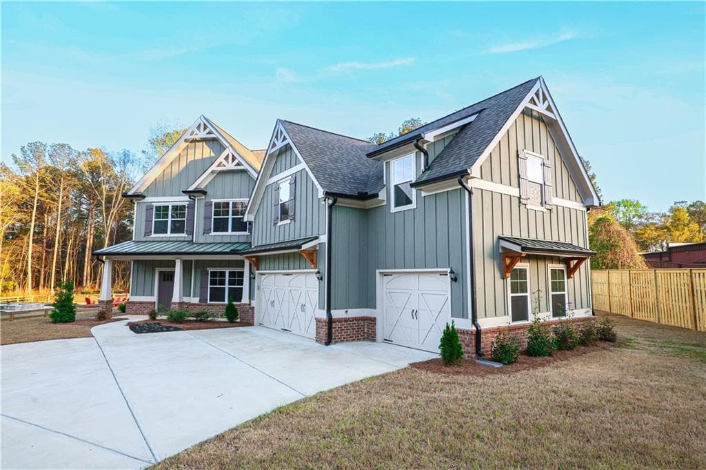 5 bedroom, 5 bathroom, 3,764 sq ft single family residence for sale at 865 Elder Drive, Jefferson, GA 30549 — photo 2