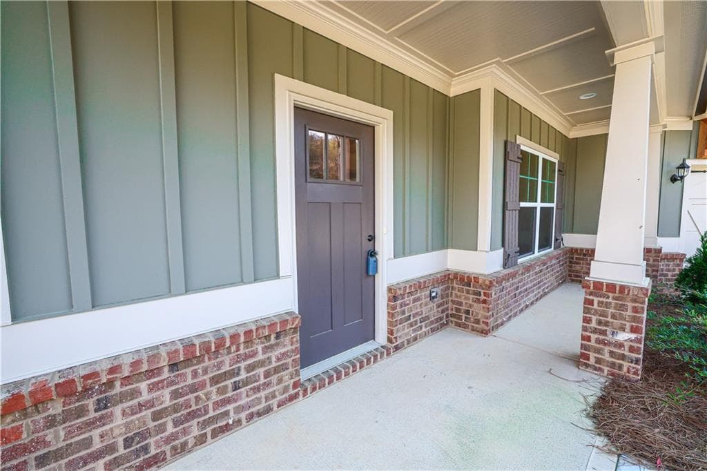 5 bedroom, 5 bathroom, 3,764 sq ft single family residence for sale at 865 Elder Drive, Jefferson, GA 30549 — photo 4