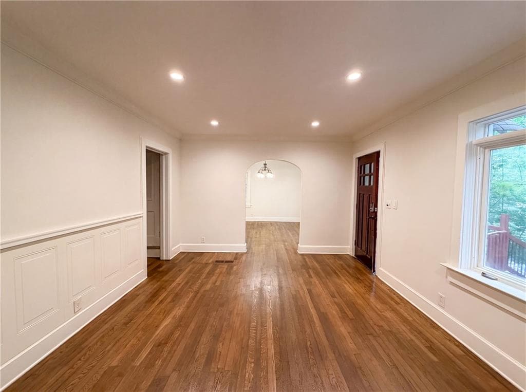 2 bedroom, 1 bathroom, 1,840 sq ft single family residence for sale at 512 Harold Avenue, Atlanta, GA 30307 — photo 6