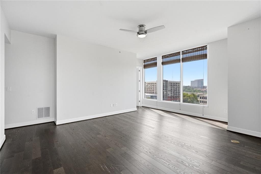 3 bedroom, 3 bathroom, 1,709 sq ft condominium for sale at 1820 Peachtree Street 1114, Atlanta, GA 30309 — photo 5